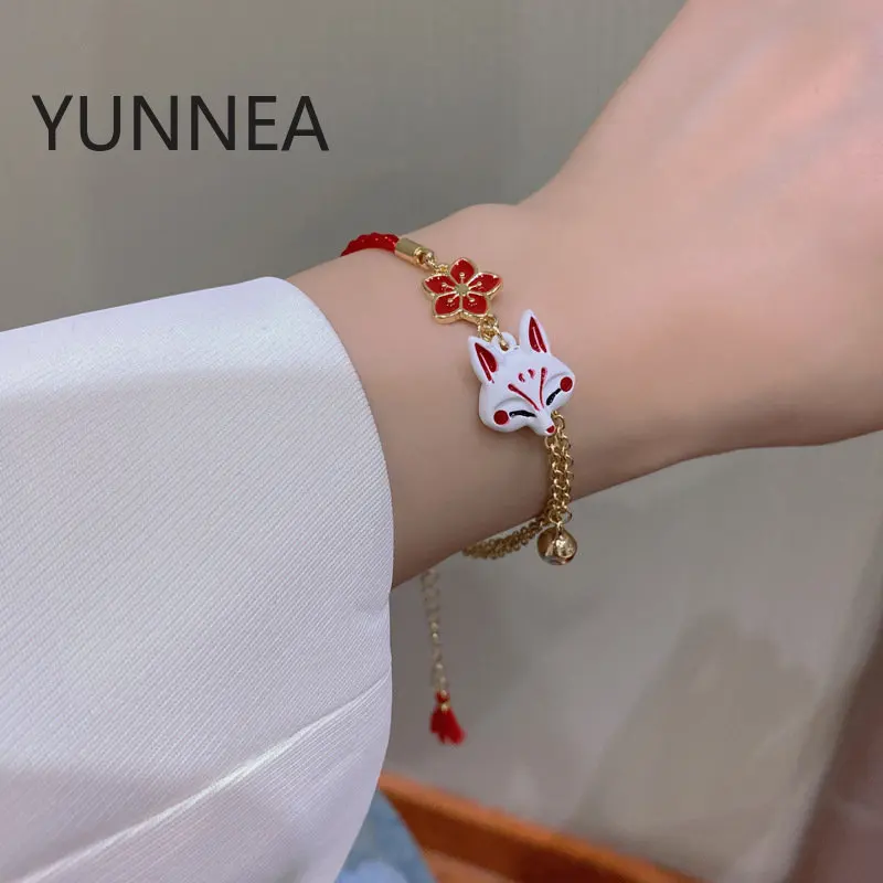 

2022 New Fashion Flower Cartoon Animal Bracelet for Women Cute Fox Vintage Jewelry Lucky Bell Gifts for Family Lovers H4919