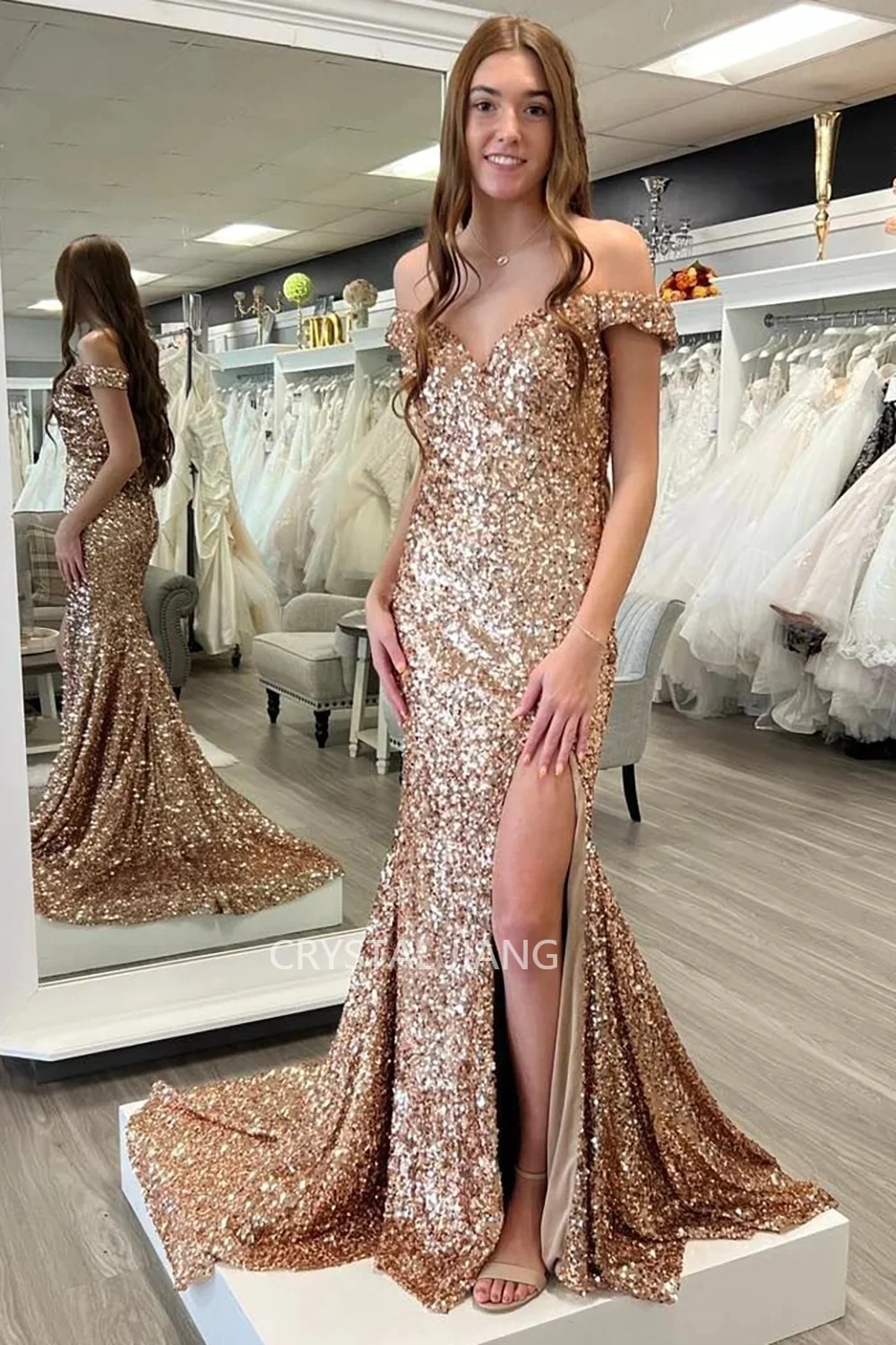 

Elegant Long Champagne Off the Shoulder Sequin Prom Dresses Short Sleeves with Slit Mermaid Sweep Train فساتين الحفلات for Women