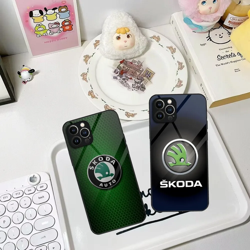 

S-Skoda C-Car Logo Phone Case for Iphone 15 14 12 11 13 Pro Max Pro Mini Puls glass protective case