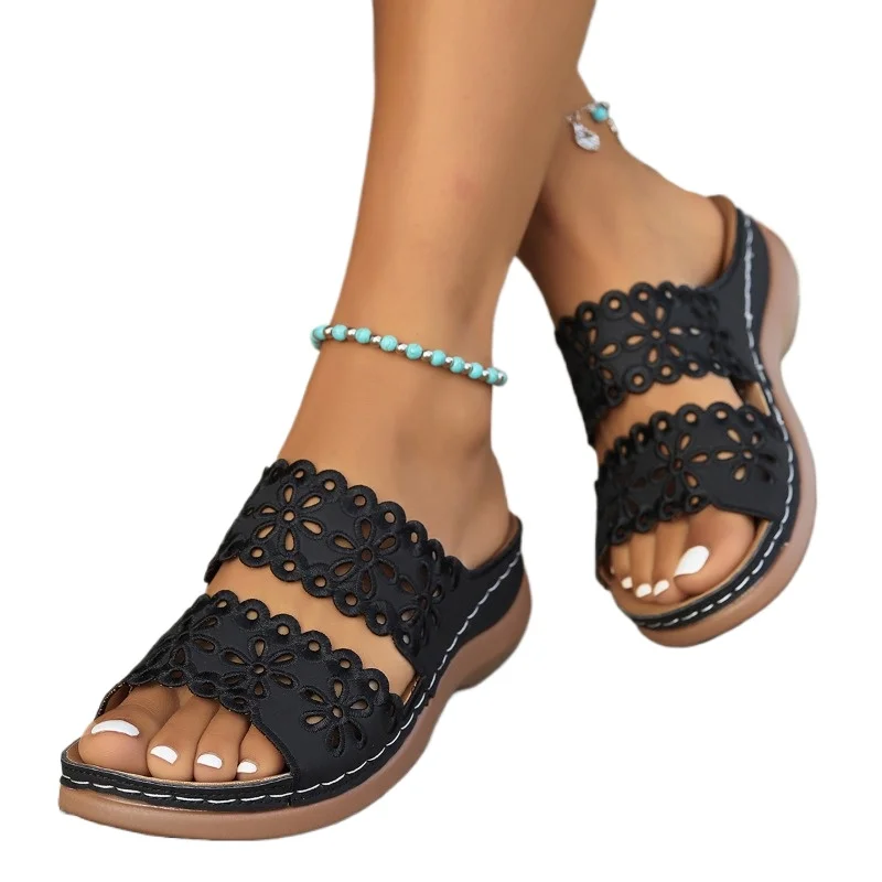Women Slippers Plus Size Summer Beach Hollow Soft Bottom Shoes