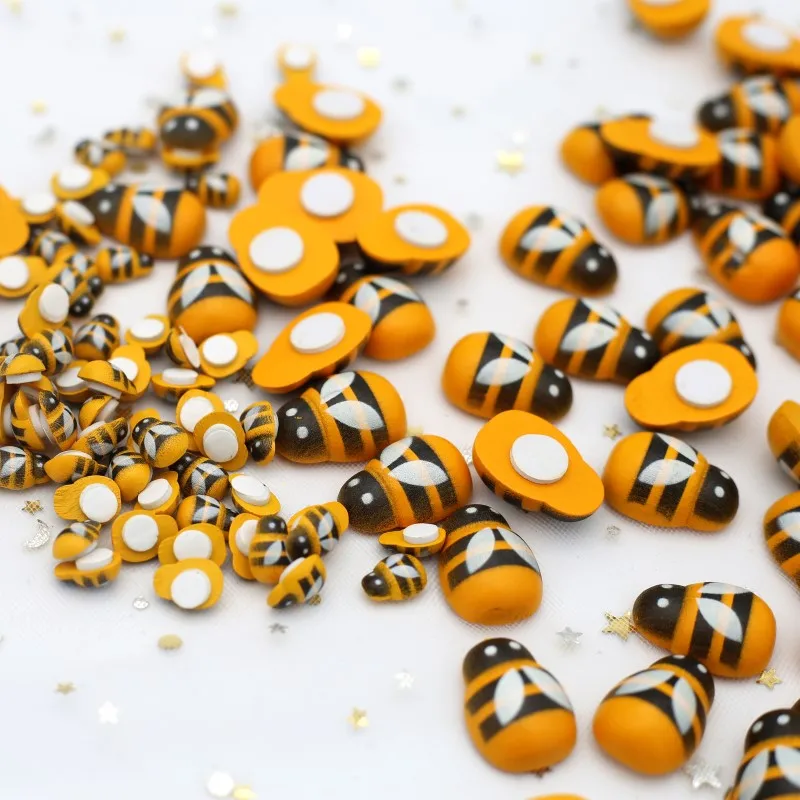 Party supplies Custom stickers Party decorations Wooden crafts accessories Yellow Imitation Bee Mini Adhesive Wood Sticker Festival Wedding Party DIY Handmade Children's Gifts Home Wall Lamp Decoration