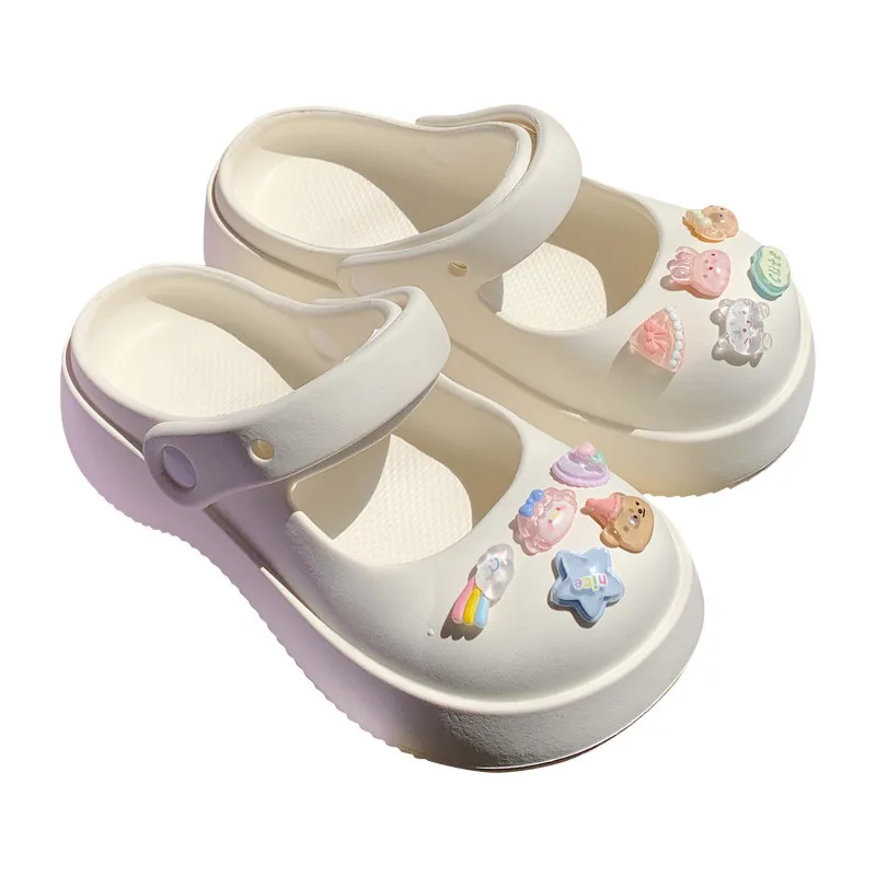 

Женские сандалии с дырками из ЭВА, пляжные сандалии с милым мультяшным маленьким медведем, повседневные сандалии Baotou на мягкой подошве для лета, 2023