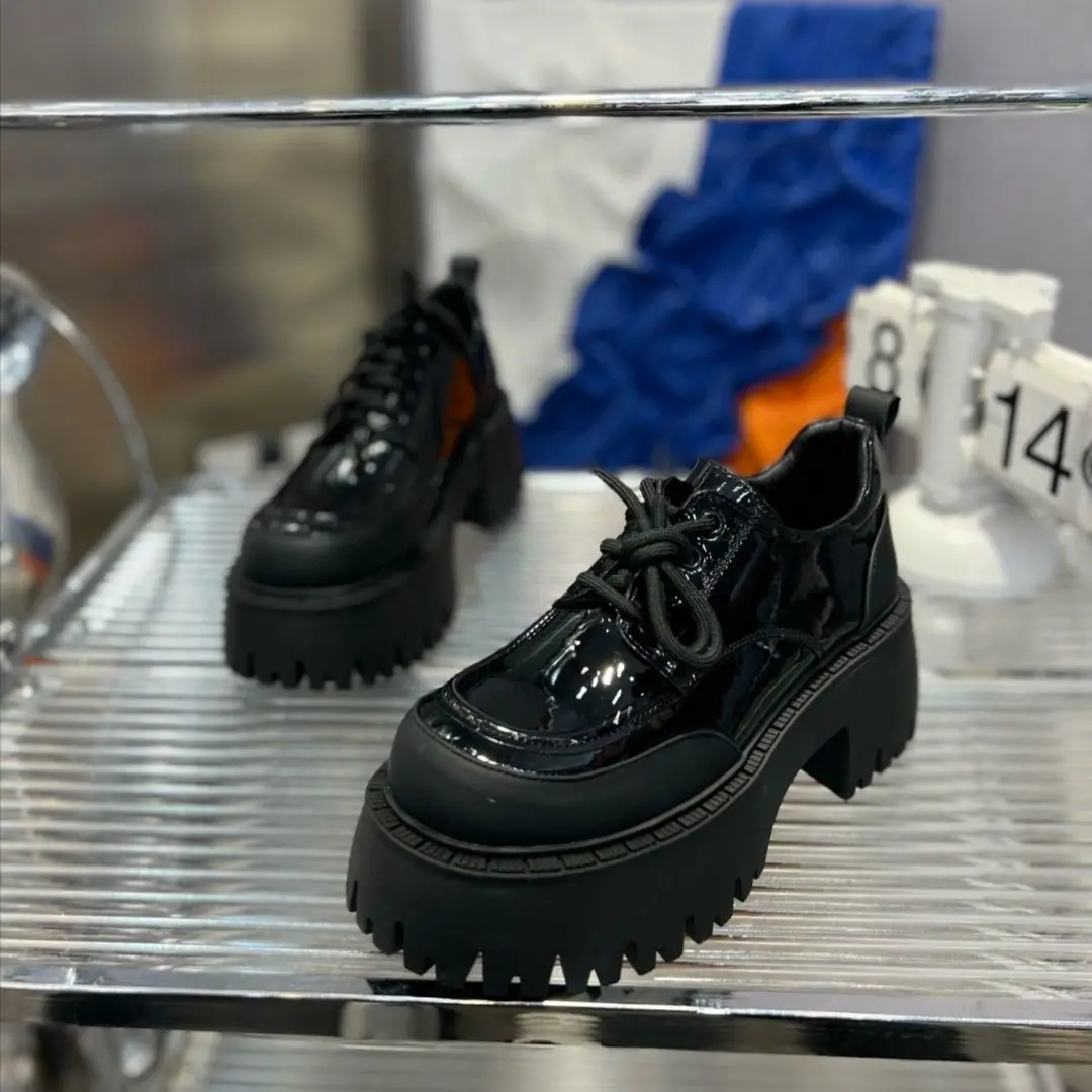 Primavera 2023 Scarpe Da Donna New Line Matsuke Sole Scarpe Casual Lace-Up Laccate Leather Glossy Top Lefu Shoes Scarpa Singola