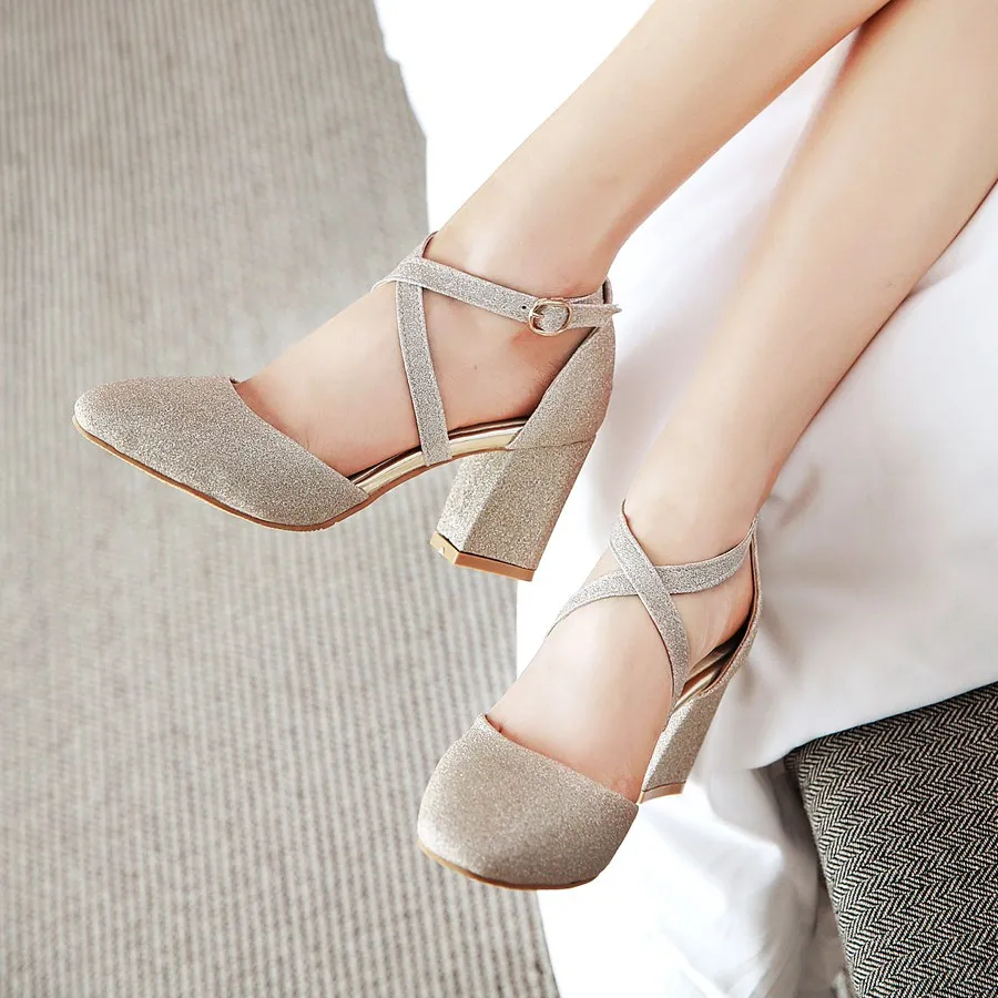 2025 أحذية بكعب سميك أنثى الترتر القماش الجنية الر...