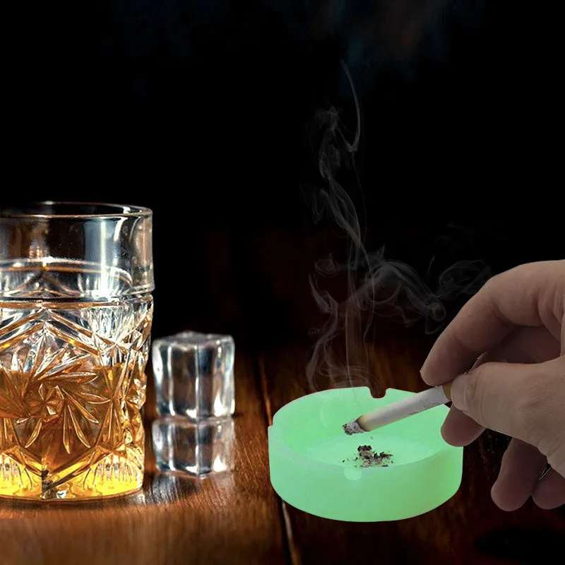 Glow in the Dark Silicone Ashtray Round and Square Luminous Ash Tray Small Size silicone ashtray