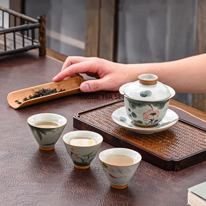 160ml hand-painted lotus ceramic lid bowl handmade ceramic lid bowl household Chinese tea set