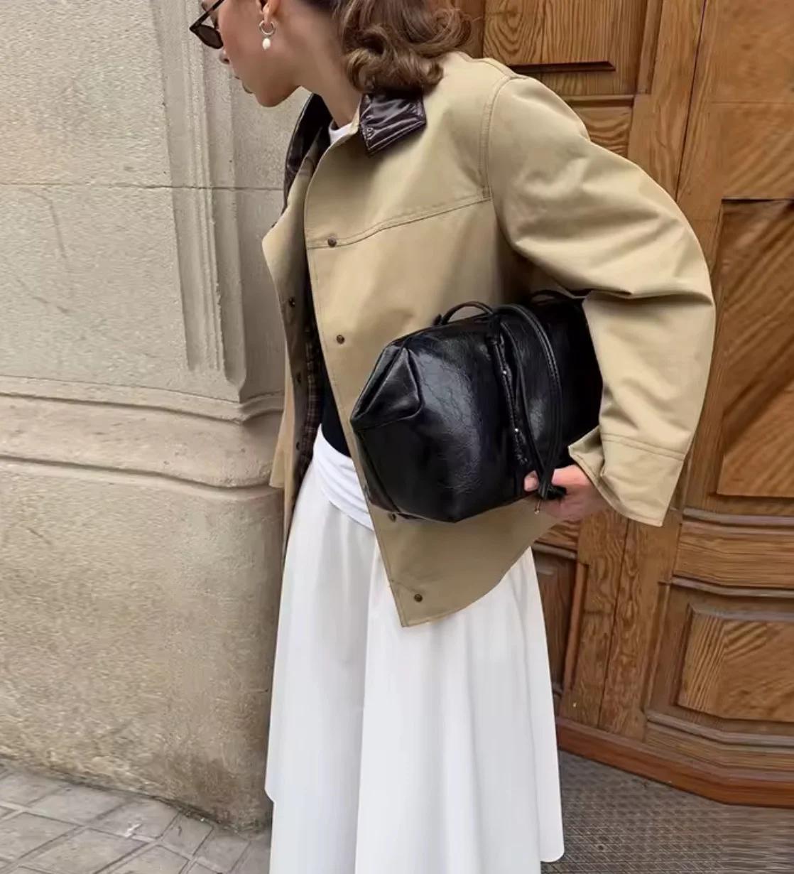 Description Picture 4 of itemEuropean and American style 2025 new contrast color stitching loose casual long-sleeved jacket