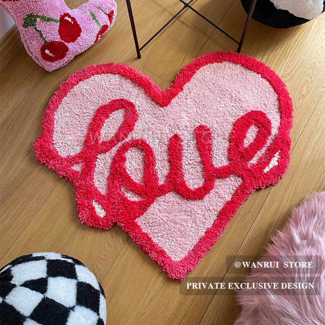 Red Love Heart Shaped Carpet - Soft Tufted Rug for Living Room Decor, –  DormVibes