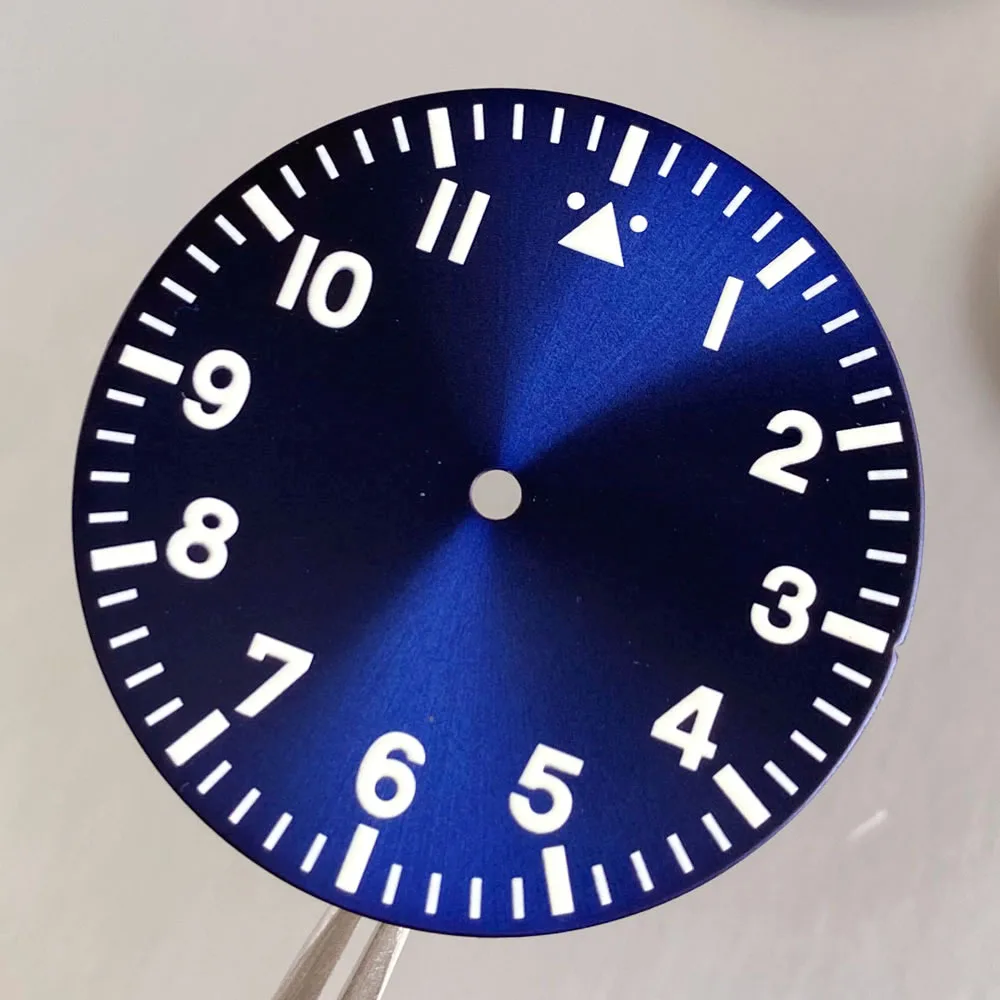 39mm Titanium Pilot Watch with Sapphire Crystal and Luminous Sunburst Dial