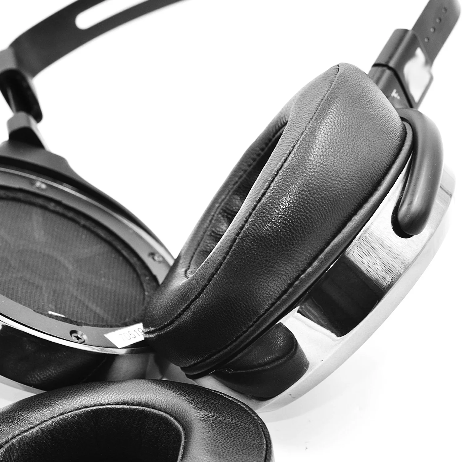 Ear Pads Moondrop Para 1/ 2 Cosmo Sheepskin earmuffs Perforated Sheepskin dermis headphones Memory Covers Sponge