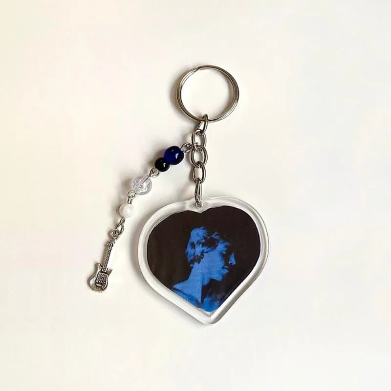 Chaveiros combinando TV Girl Estética artesanal