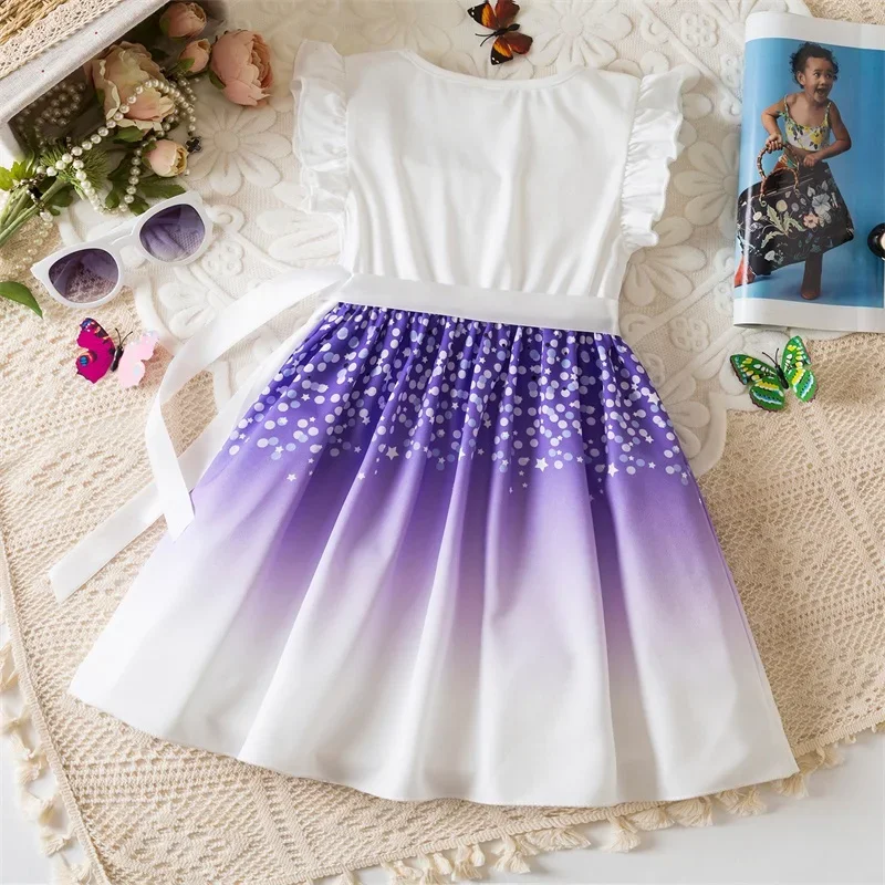 Robe sans manches à imprimé papillons, coupe trapèze.