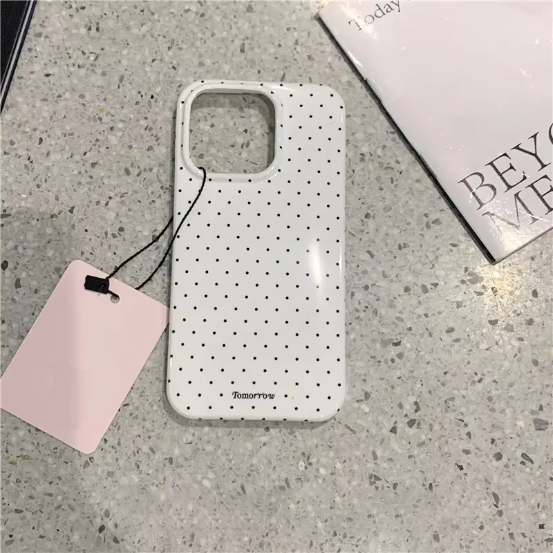 Chic Black & White Polka Dots Silicone Phone Case - Stylish Soft Cover