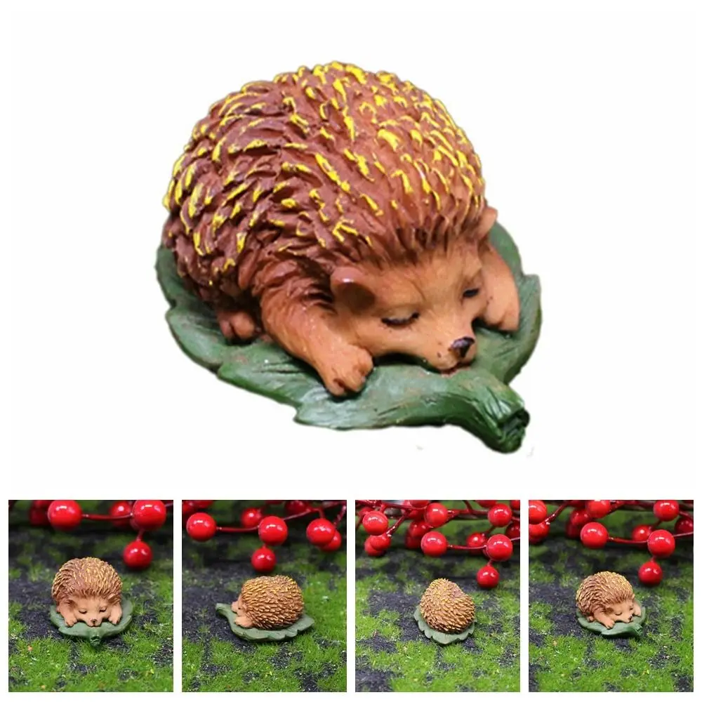 

Resin Craft Mini Hedgehog Resin Sculpture Handmade Cute Hedgehog Miniatures Waterproof Resin Animal Statue Garden