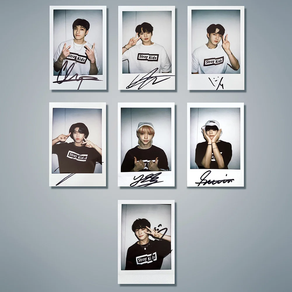 

7Pcs/Set KPOP Stray Kids ALL IN LOMO Cards Signature Polaroid Photocards Postcard Collection Felix Changbin Seungmin Leeknow I.N