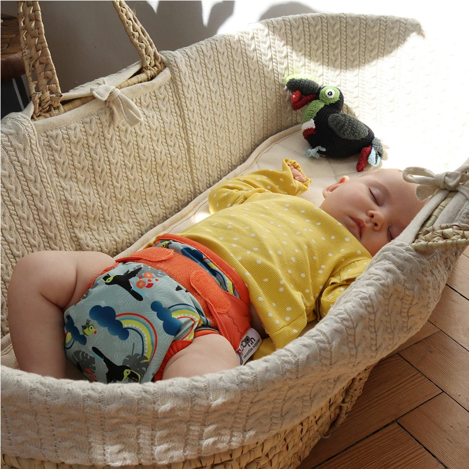 Close Pop-in Waterproof Popper Double Gusset Reusable Nappy Cover Designed for Flat and Fitted Nappies Unisex