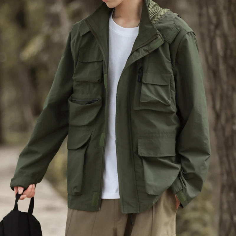 

Men's Casual Jacket 2024 New Solid Color Multi Pocket Detachable Hat Waterproof Outdoor Sports windbreaker Loose stormcoat