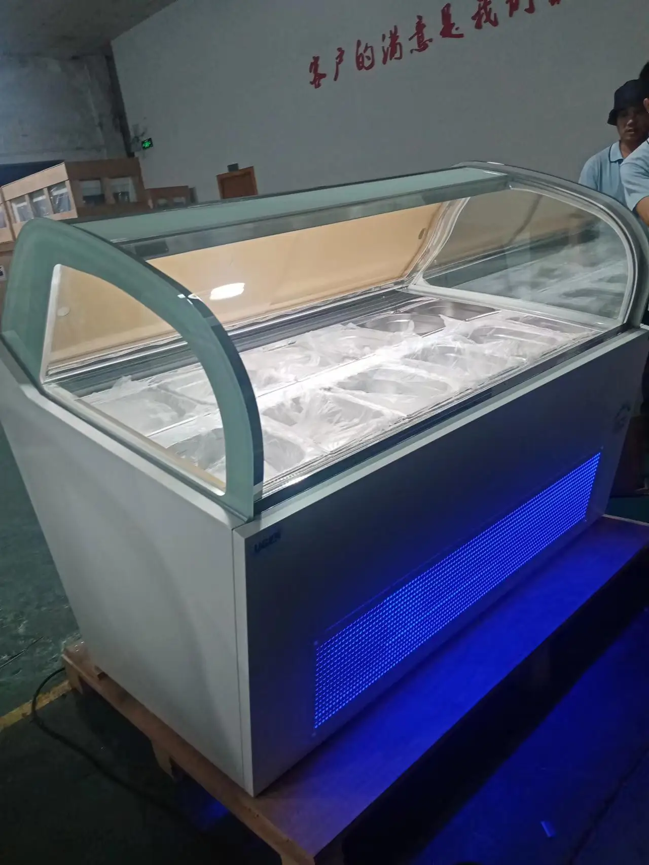 Commercial Cake Display Freezer Counter Small Single-Temperature Air Cooling System Refrigerator Showcase - Image 2