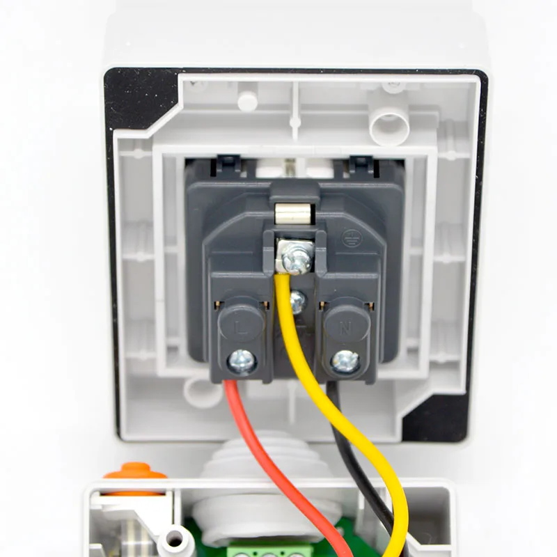 Computers & Electronics