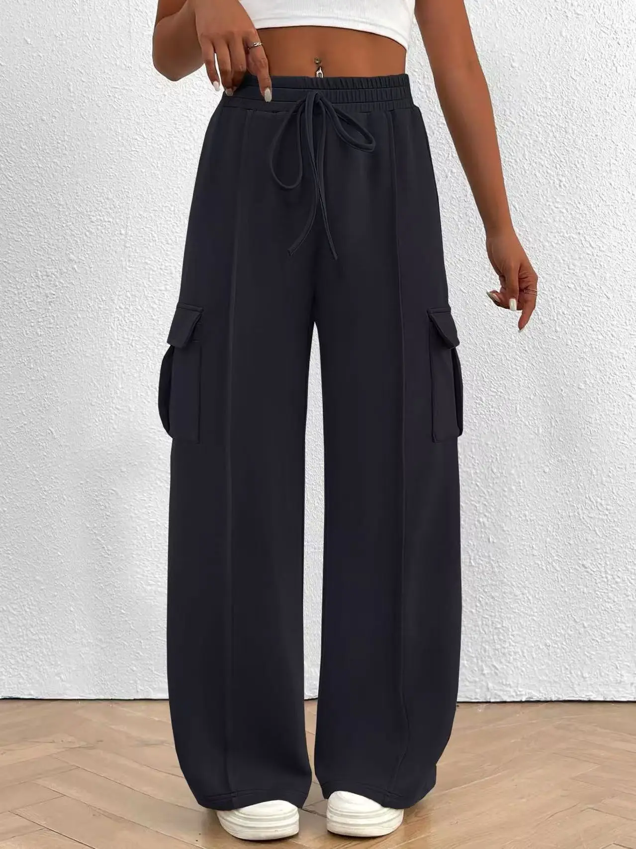 Women's Sports Pants Loose Wide-leg Casual Pants for Autumn Winter  Suitable for Leisure Exercise and Jogging  with Pockets