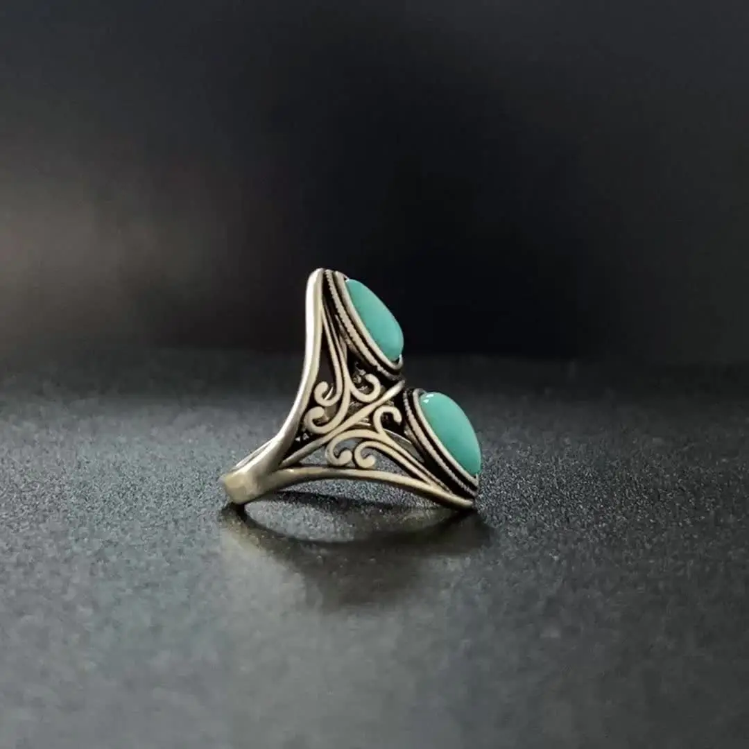 Серебряное винтажное кольцо с бирюзой INTFAD