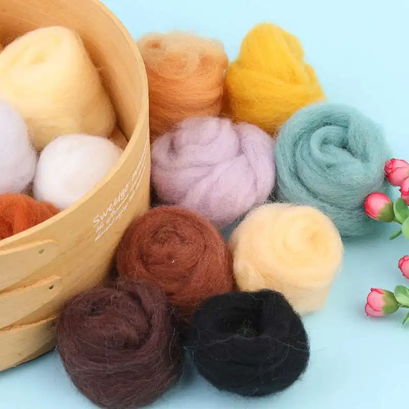 Needle felting wool 10 G DIY Wool Roving Needle Felting 8 Colors Wool Felting Fibre Handmade Material For Beginners Needle Product Making