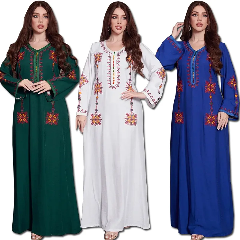 

Muslim Women Clothing Middle East Robe Embroidered Abaya Dress Dubai Long Sleeves Elegant Dubai Party Dress Jalabiya