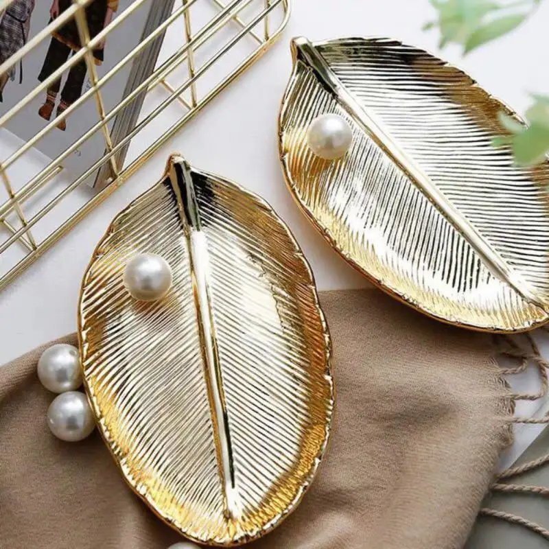 Gold Leaf Ceramic Storage Tray Gold Leaf Jewelry Enamel Trinket Dish Tray Dried Fruit Serving Tray Storage Plate Home Decoration