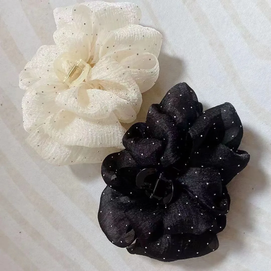 Рисунок 4 - Женские заколки для волос с сетчатым бантом