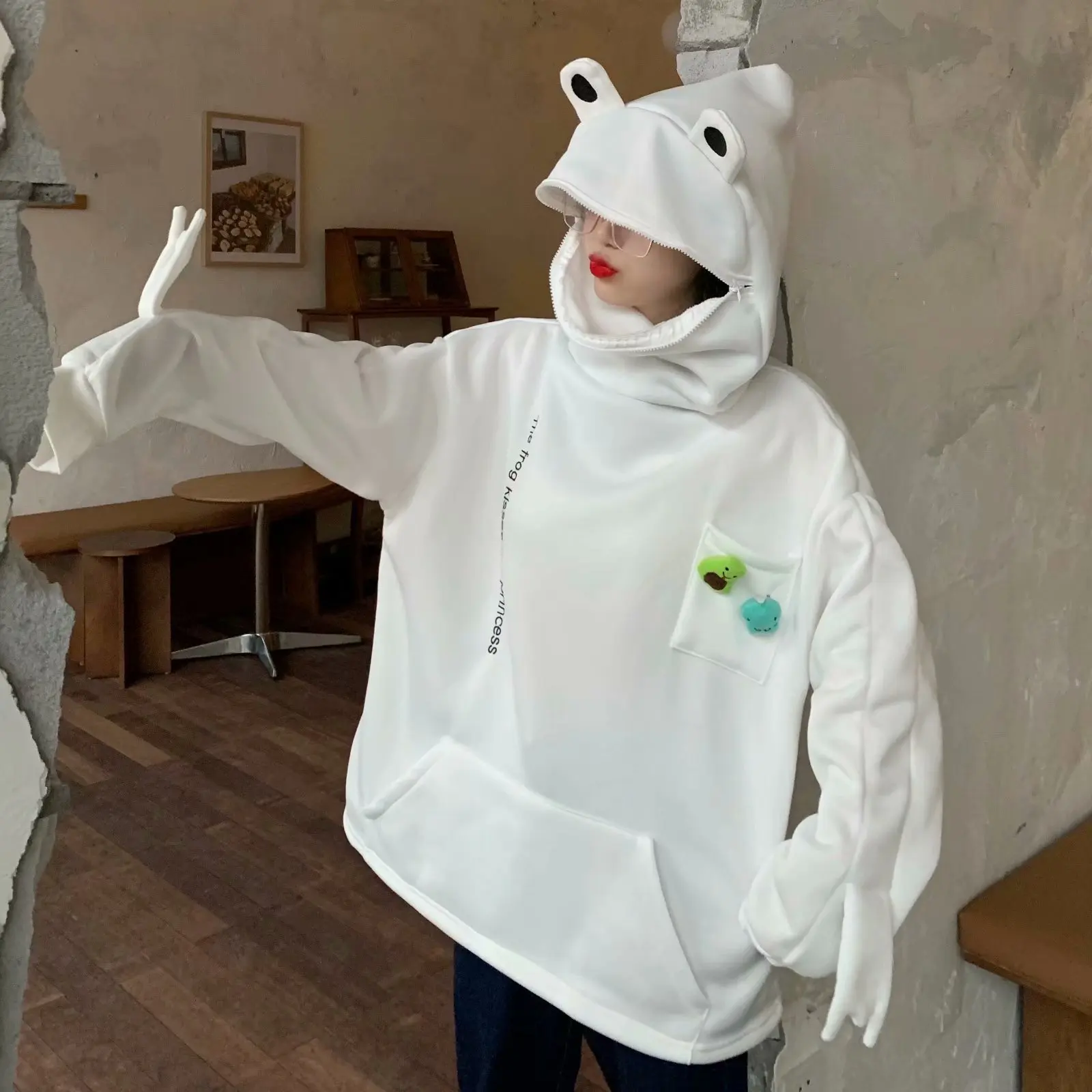 Рисунок 2 - Толстовка женская оверсайз с длинным рукавом