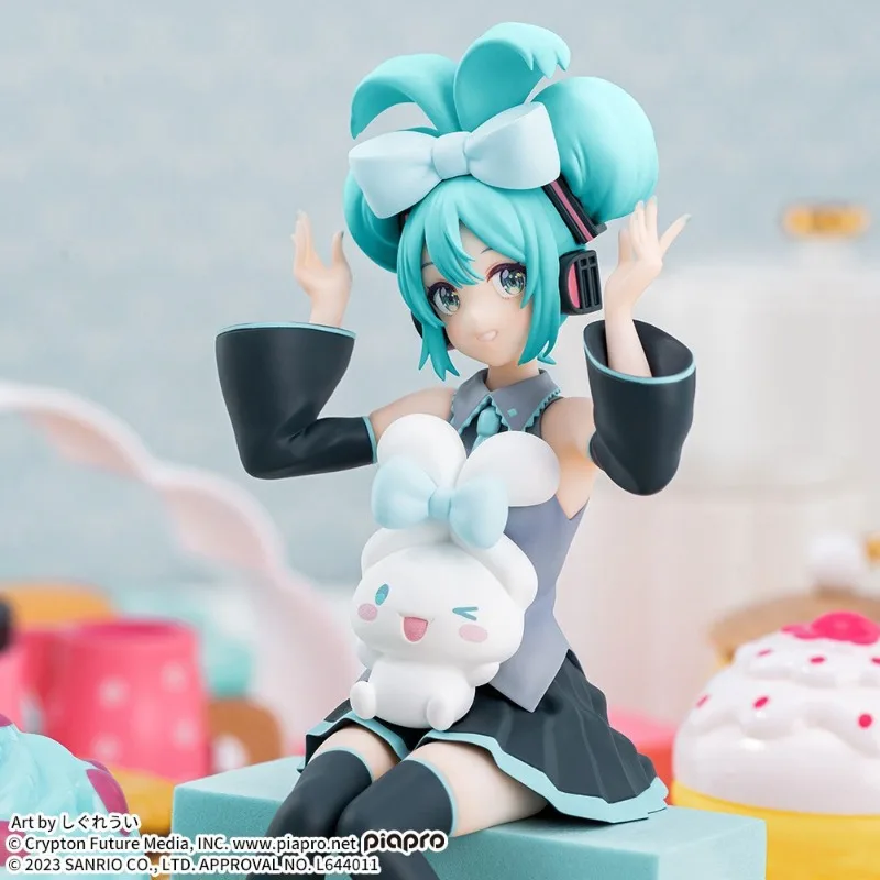 SEGA Original Hatsune Miku Cinnamoroll Sanrio Luminasta