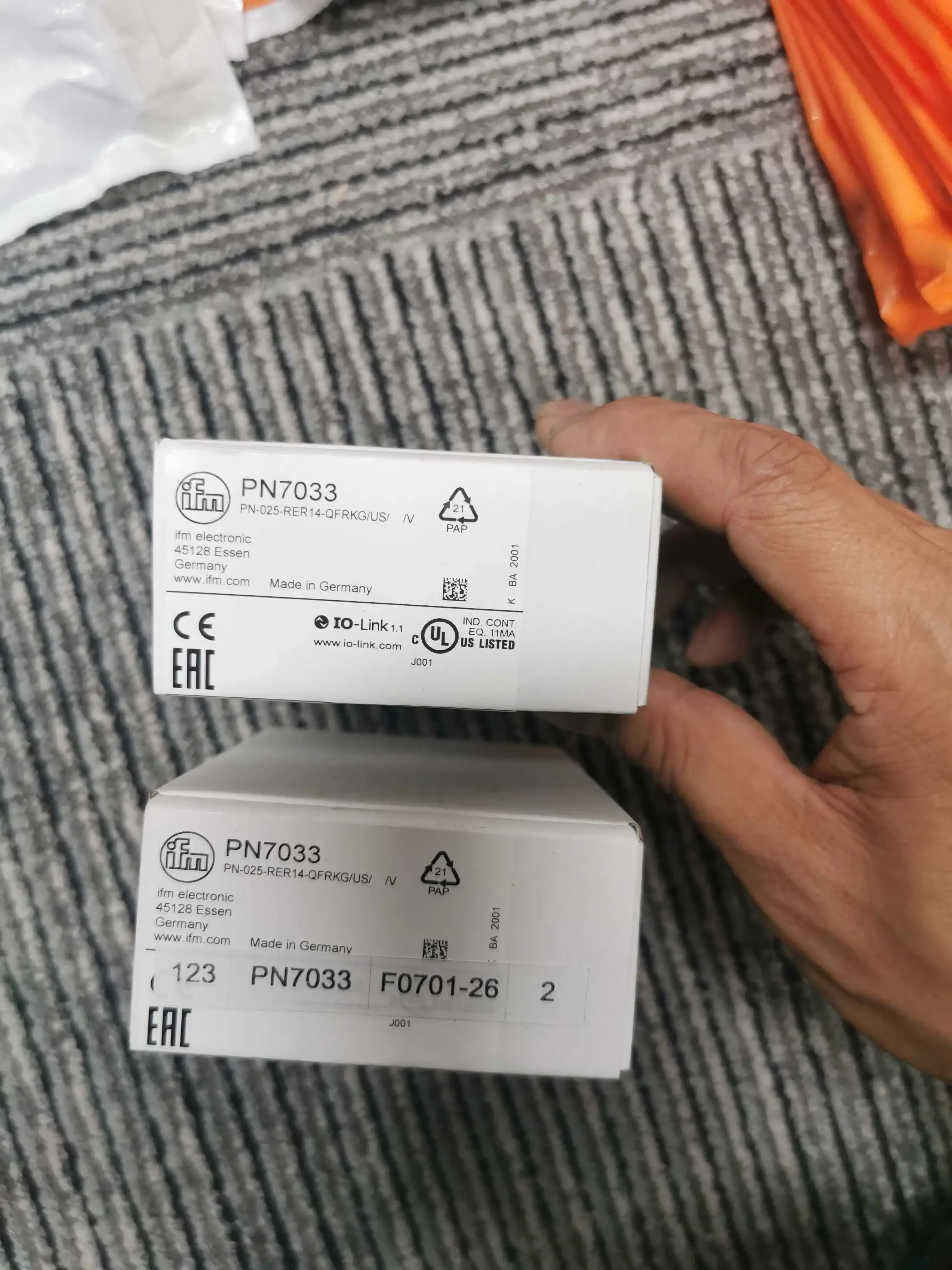 

IFM PN7033 100% new and original