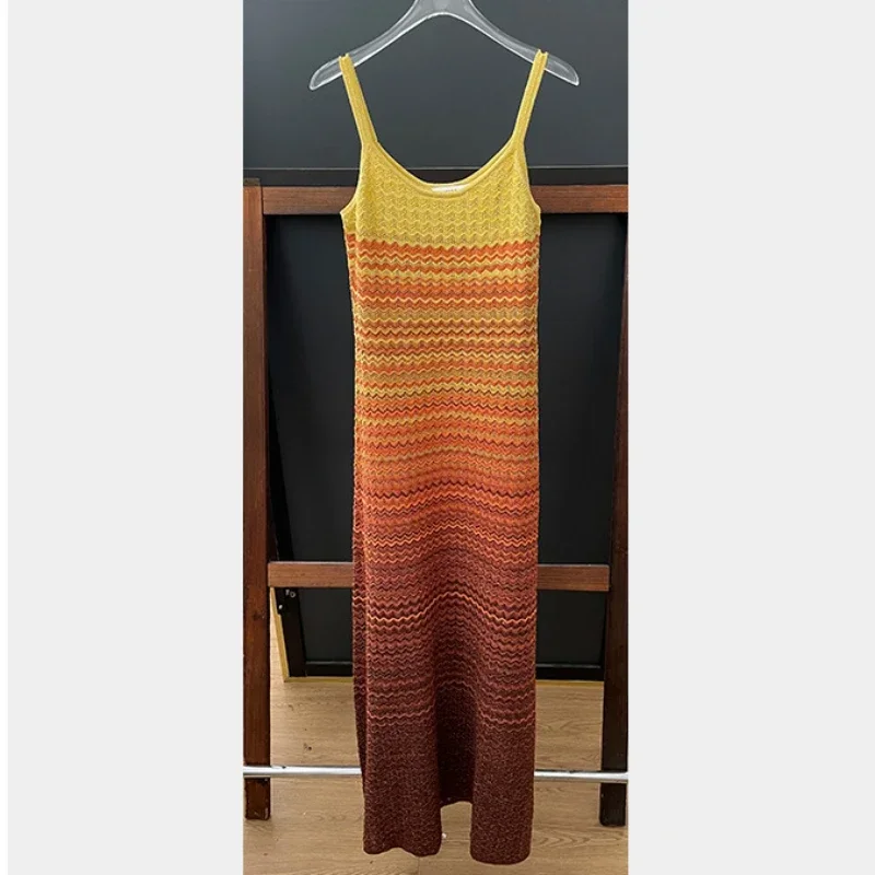 

Женское трикотажное платье в полоску, длинное платье в стиле ретро с градиентом на подтяжках, весна-лето 2024
