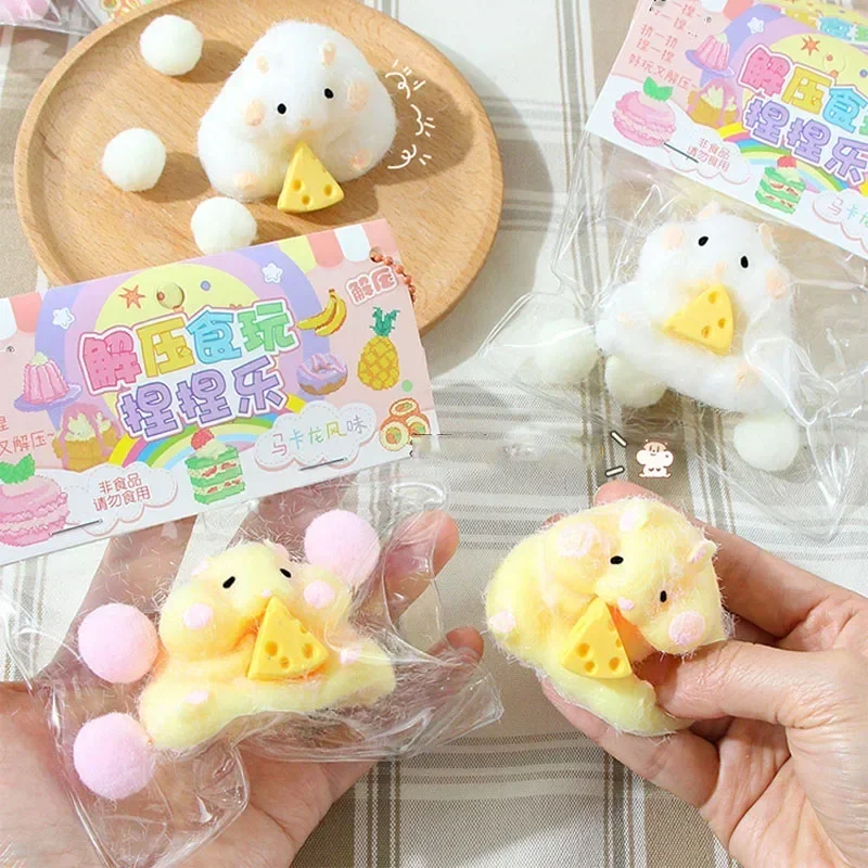 New Cute Interesting Yellow White Hamster Squeeze Toy Silicone Pinch Decompression Toy For Kids Gift Stress Reliever Toys