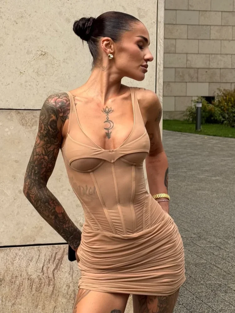 Elegant Fishbone V-Neck Sleeveless Pleated Mini Dress With Slim Waist-Cinching Fit — photo 3