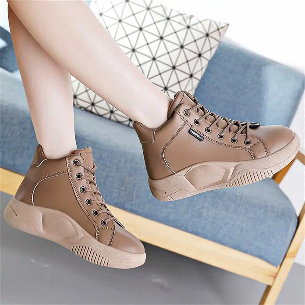 Autunno Hi Top Scarpe Da Skateboard Uomo Lacci Da Tennis Stivali Da Uomo Sneakers Uomo Estate 2023 Sport Daily Tines Cuddly Kit Boty Ydx2