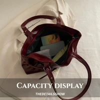 Sac à bandoulière fourre-tout minimaliste rétro pour femmes, Style hiver, grande capacité, sacs à main à poignée supérieure pour les déplacements, automne 2025 5