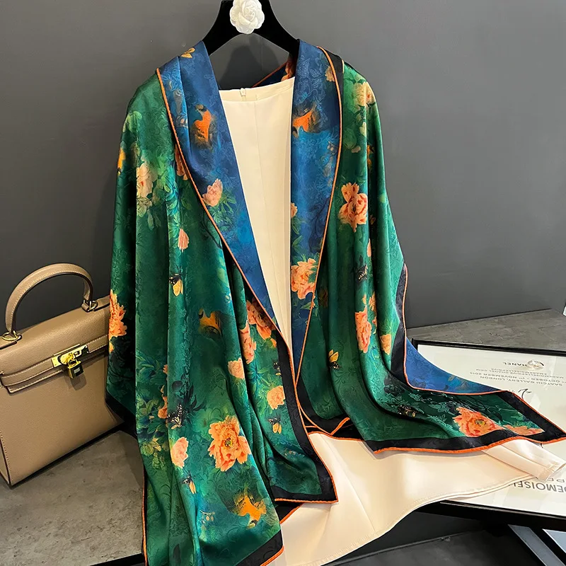

Large Hijab Beach Stoles Luxury Satin Silk Scarf for Women New Print Shawls and Wraps Neckerchief Headscarves Echarpe Bandana