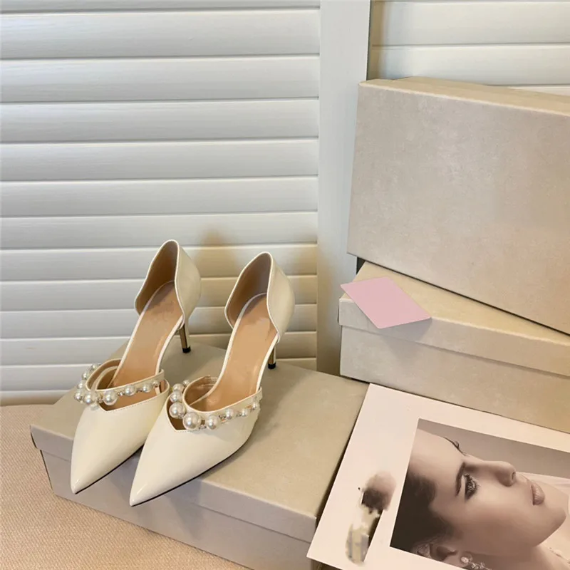 

2024 New Pointed Single Shoes Women's Thin Heel Baotou Sandals Pearl Hollow Autumn and Summer French Small High Heels