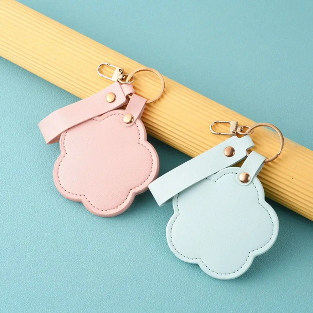 Creative PU Leather Flower Shaped Key Chain Portable Versatile Makeup Mirror Keychain Luxury Bag Hanging Pendant Gifts