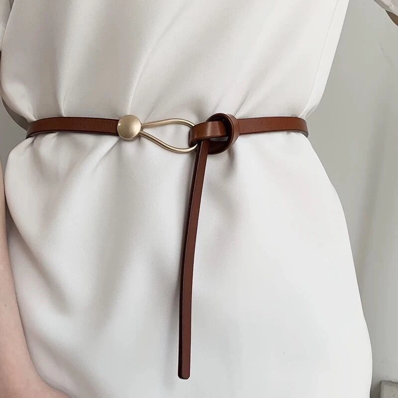 

Fashion Thin Belt Golden Buckle PU Leather Belts For Women Dress Trousers Coat Waistband Casual Ladies Black Designer Straps