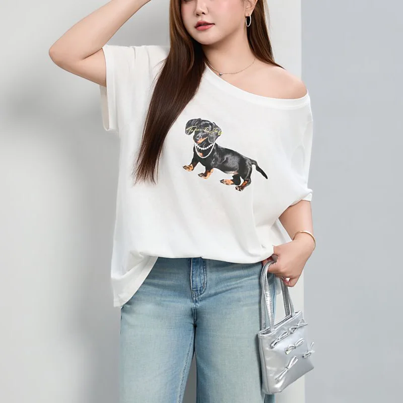 Necklace Dachshund Printed Loose Oblique Shoulder T-shirt Plus Size Women Premium Casual Short Sleeved Top 9176