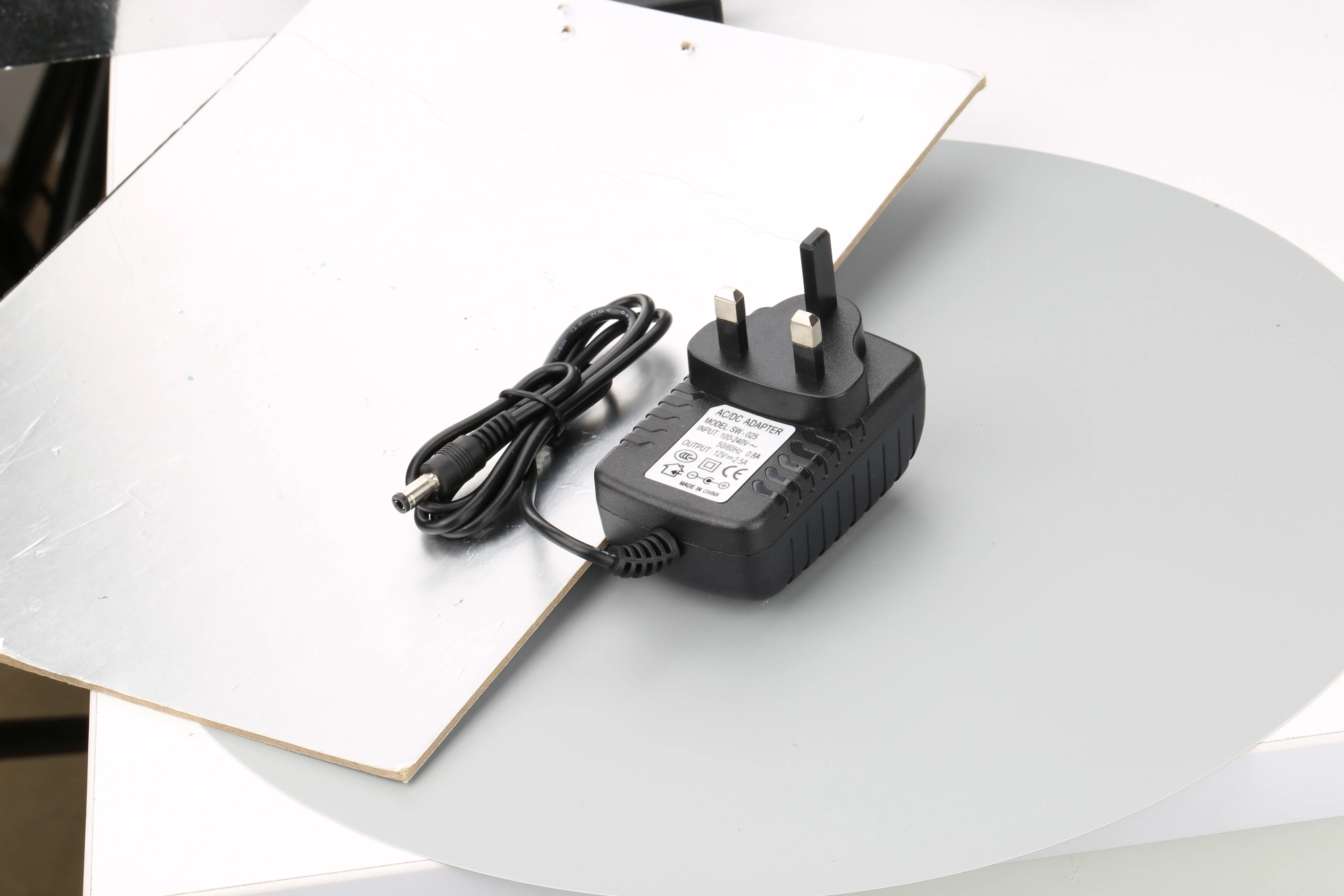 Рисунок 6 - Адаптер питания для камеры видеонаблюдения