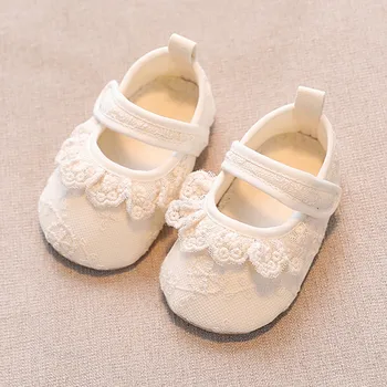 BeQeuewll Scarpe da bambina per neonato Scarpe antiscivolo con suola morbida in pizzo Bowknot Scarpe da principessa per primo camminatore per bambini Primavera Autunno 1