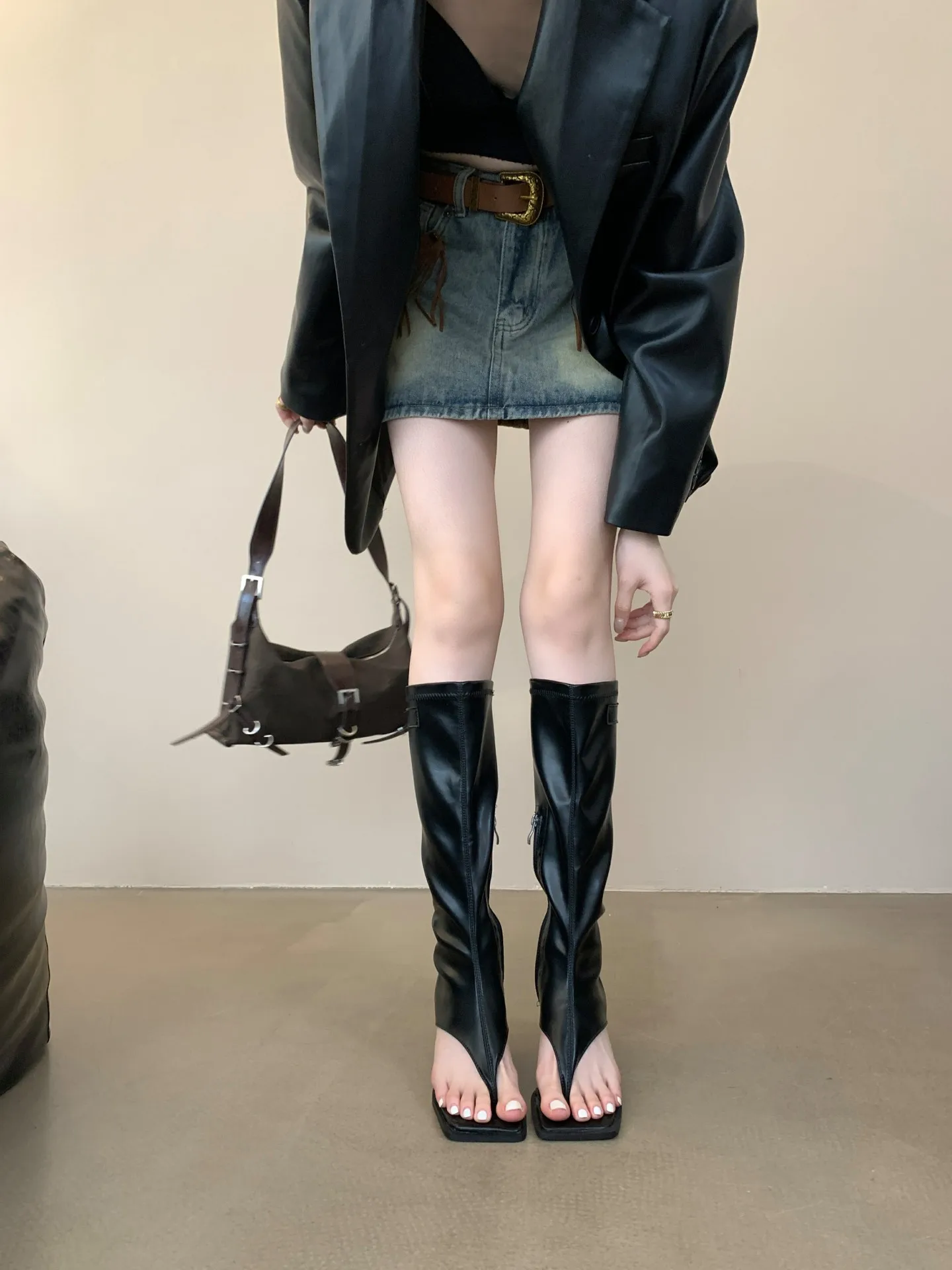 Aneikeh 2025 Sexy PU Square Head Clip Toe Sandals Boots Women's Thin Heel Side Zipper Sewing Chelsea Knee High Boots Party Ball