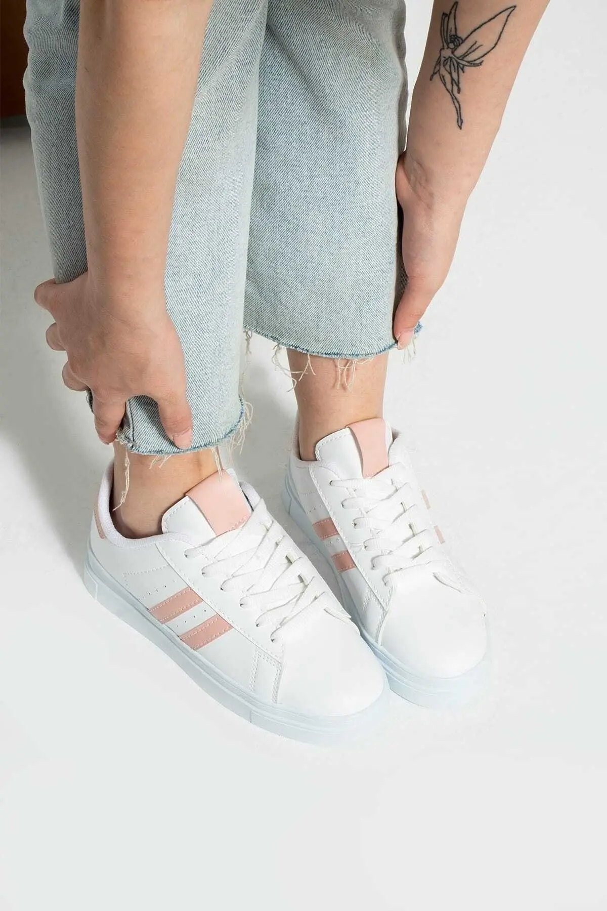 Unisex Sports Sneakers Shoes