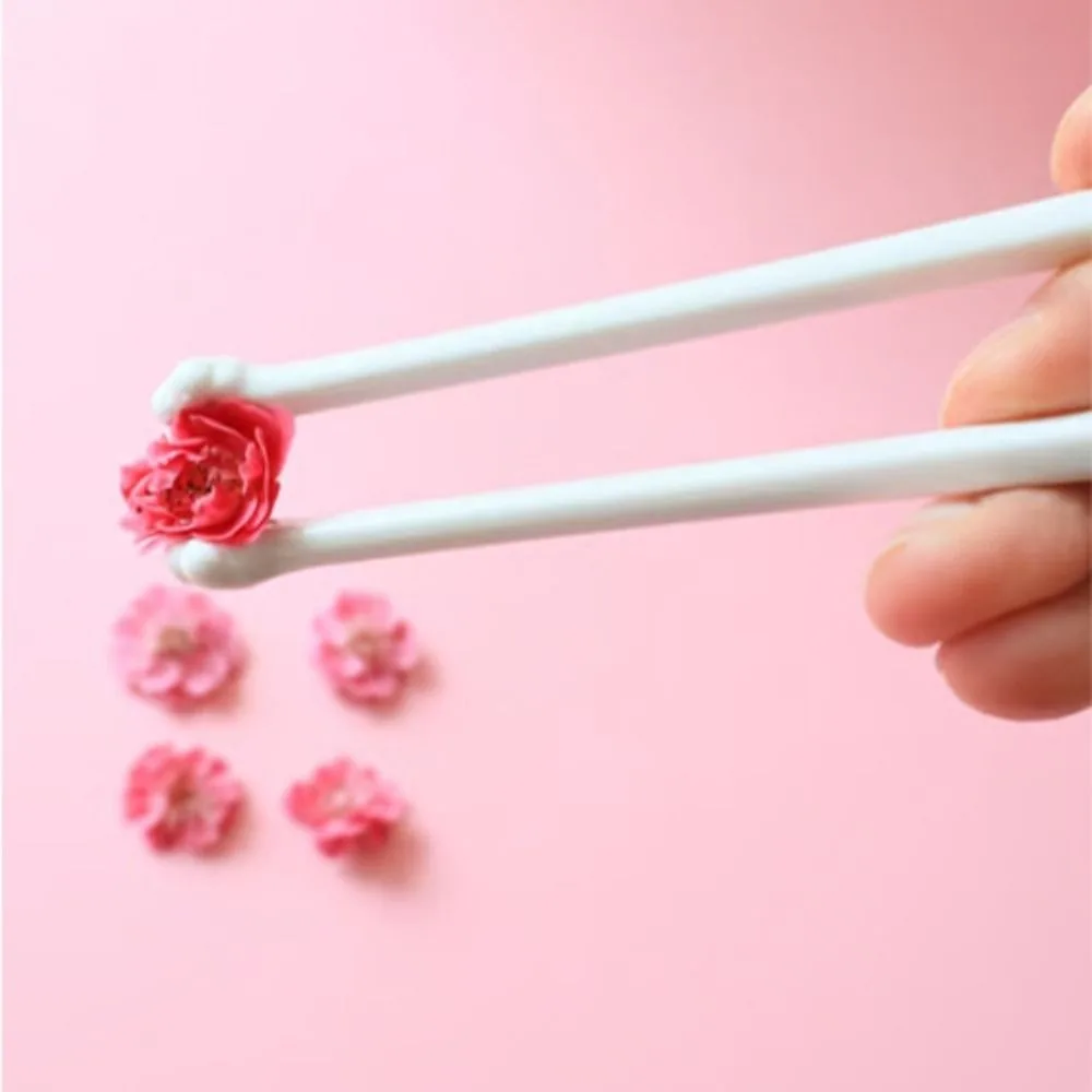 Pink Plastic Cat Paw Chopsticks Cooking Tools
