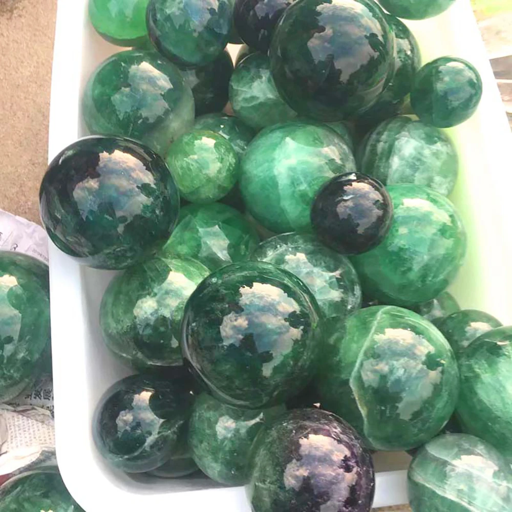 Natural Green Fluorite Ball Crystal Pull Feldspar Ornaments Blue Elongated Stone Polishing Ornaments Ball 40mm-70mm