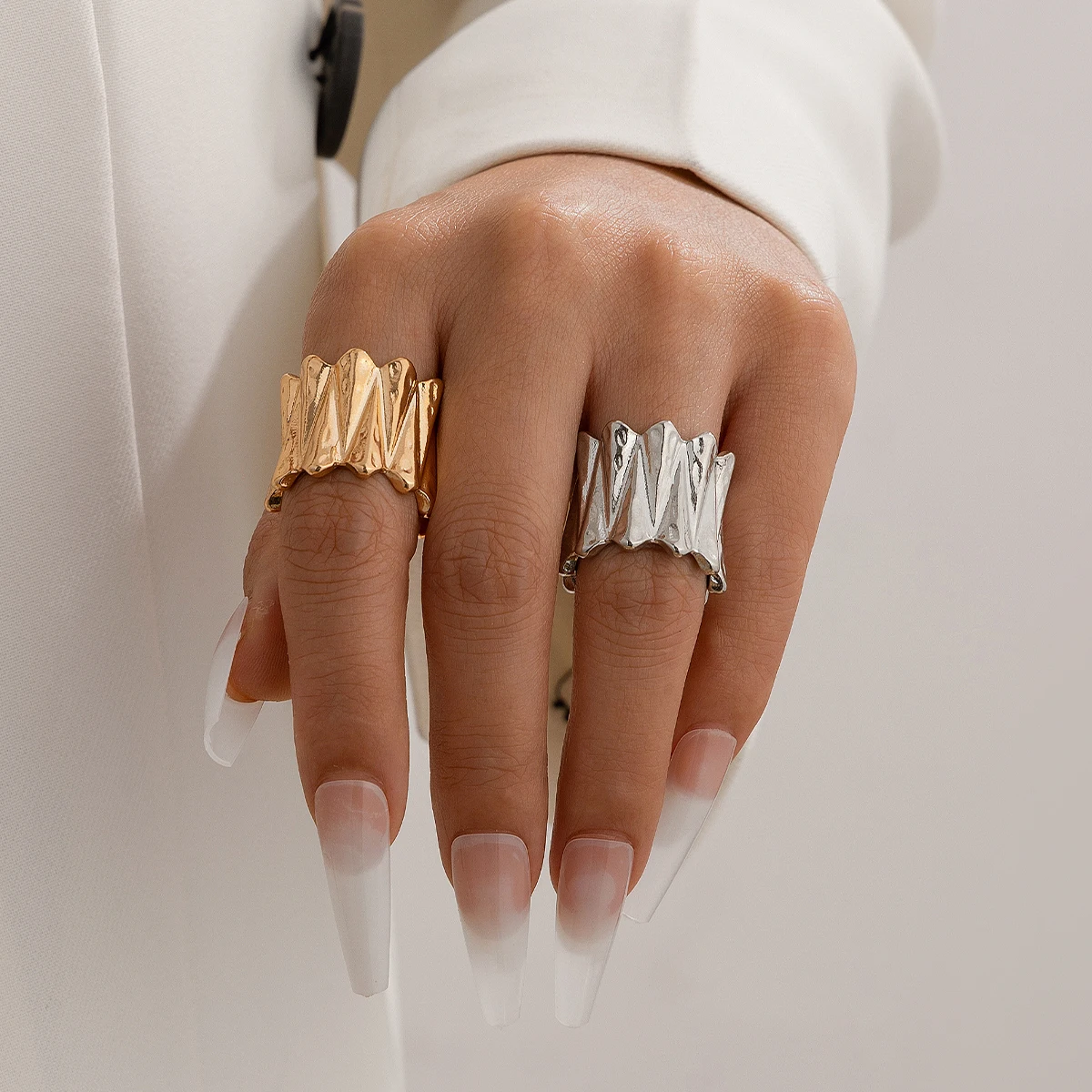指輪・リング Mini Pleated Ribbon Ring Mini Pleated Ribbon Ring 指輪・リング