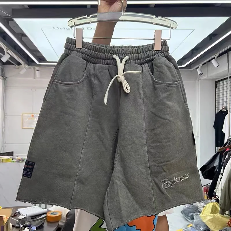 

Heavy duty 450g retro embroidered stitching casual damaged shorts